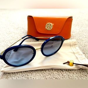 Tory Burch Blue frame Sun Glasses